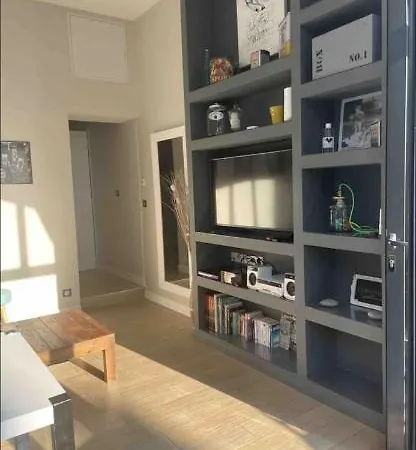 T3 Avec Patio A 300m De La