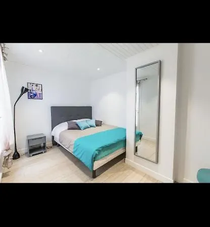 T3 Avec Patio A 300m De La Apartment *